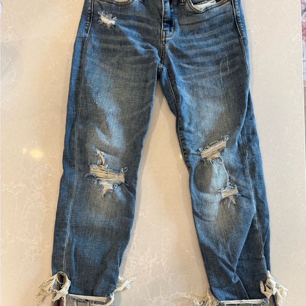 Judy Blue Ripped Boyfriend Jeans in Blue